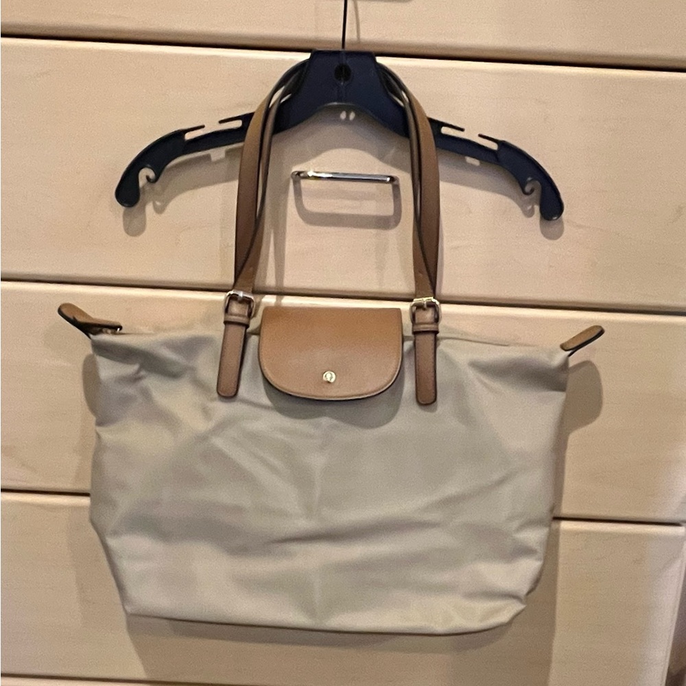 EUC. Kate and Alex Cuffaro nylon tote.